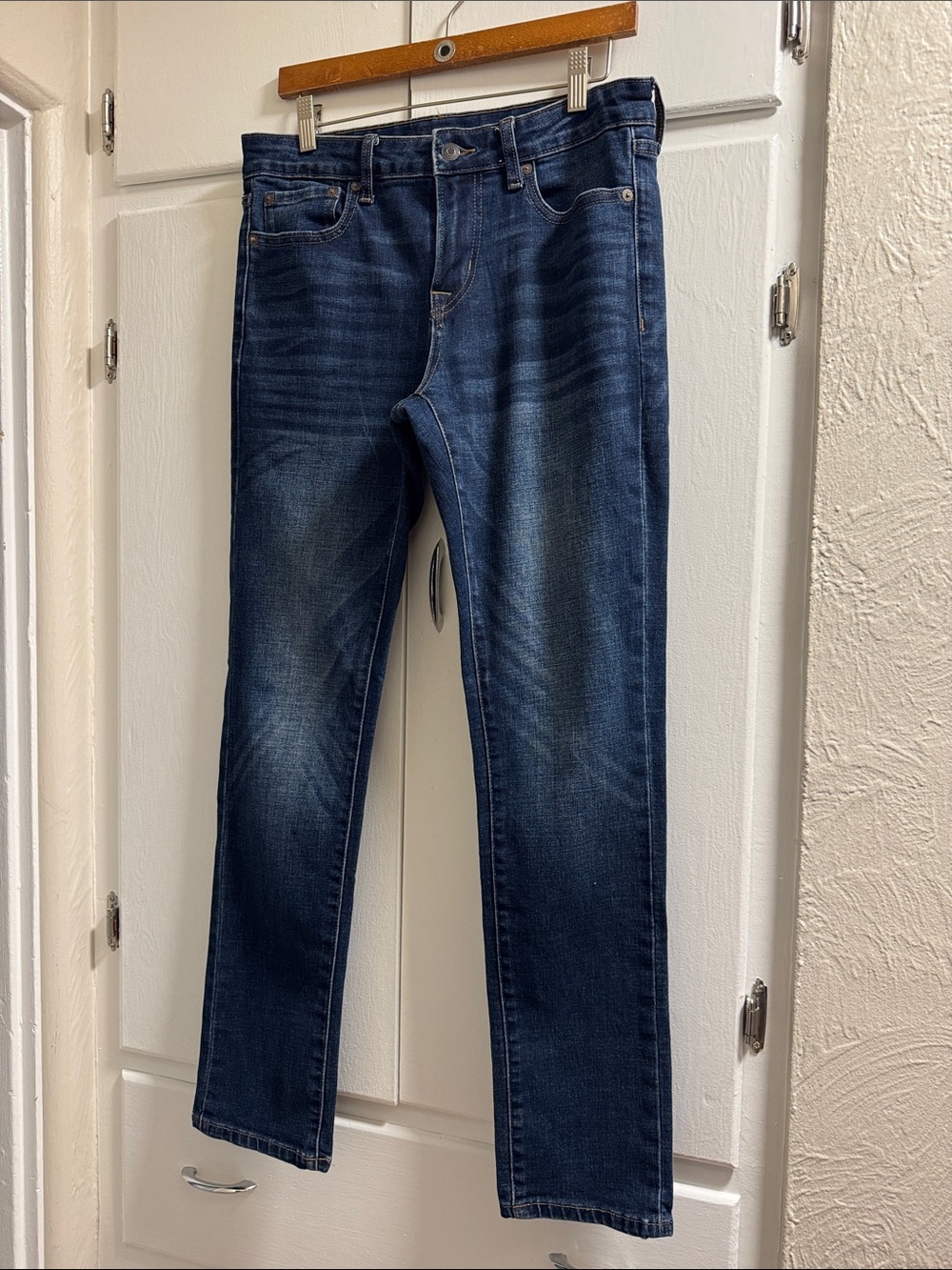 Aeropostale Men's 30x32 Dark Blue Slim Jeans - Faded Wash